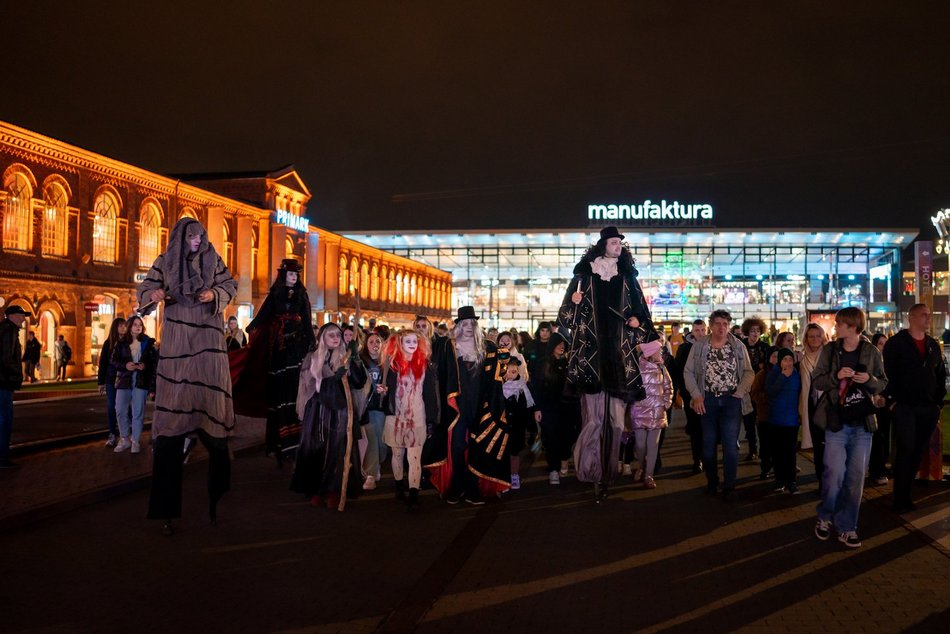 Parada Halloween w Manufakturze