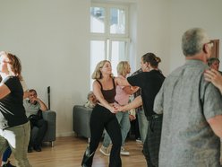 Łódź. Niedzielna potańcówka przy Piotrkowskiej. Pełno tańca, muzyki i dobrej energii!