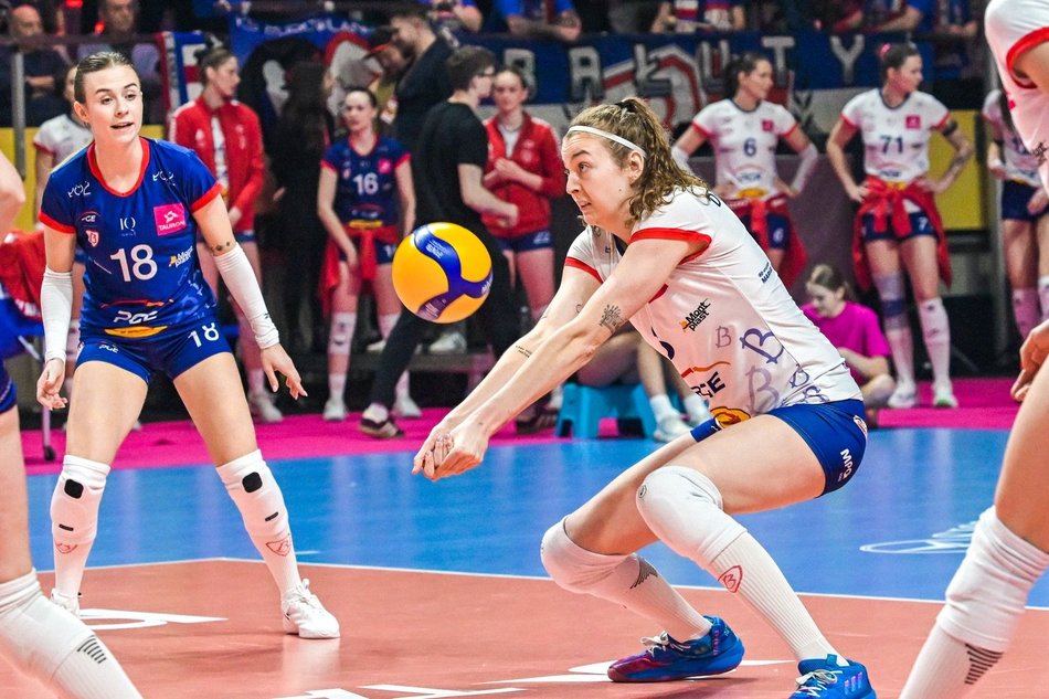 Derby Łodzi w trzech setach. PGE Budowlane Łódź lepsze od ŁKS Commercecon Łódź