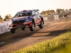 Mamy lidera! Miko Marczyk i Szymona Gospodarczyk w ORLEN OIL 81. Rajdzie Polski