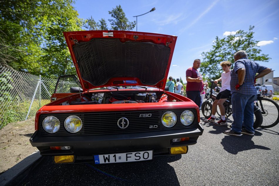 Łódź. Piknik otwarcia Szczecińskiej w Łodzi wielkim hitem. Tłumy łodzian bawią się świetnie