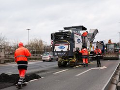 Łódź. Wymiana asfaltu na Bandurskiego