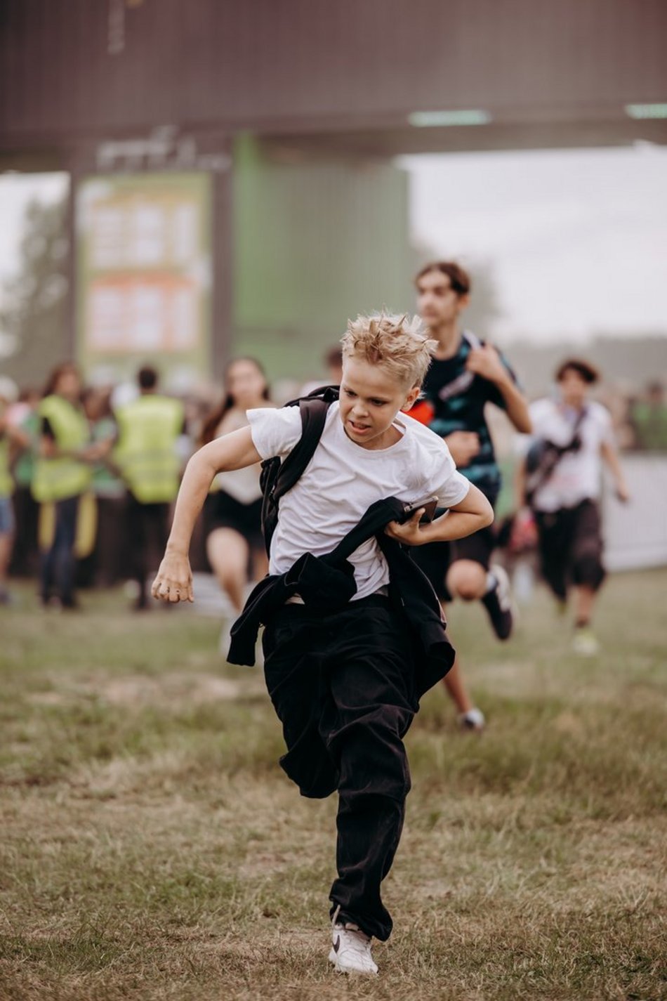 Łódź Summer Festival 2025 wystartował! Otwarcie bram i tłumy biegnące pod scenę!