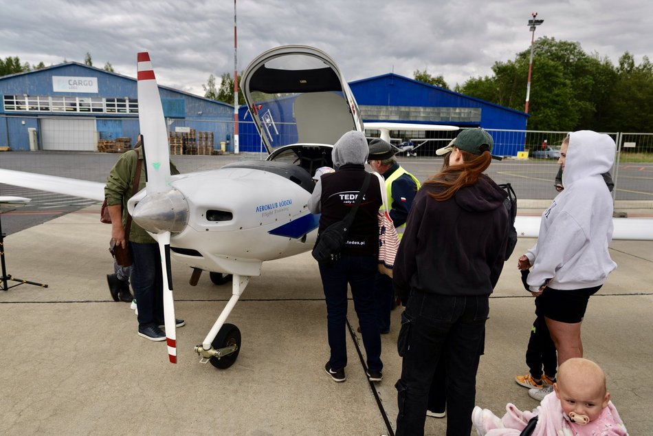 Wielki piknik lotniskowy w Łodzi. Tak łodzianie świętowali 100-lecie lotniska!