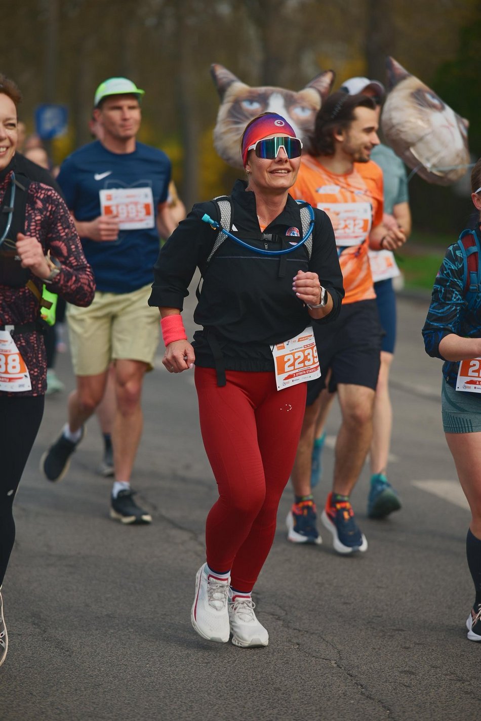 Łódź. DOZ Maraton Łódź 2026. Brałeś udział w biegu? Odszukaj się w galerii i zapisz na pamiątkę!