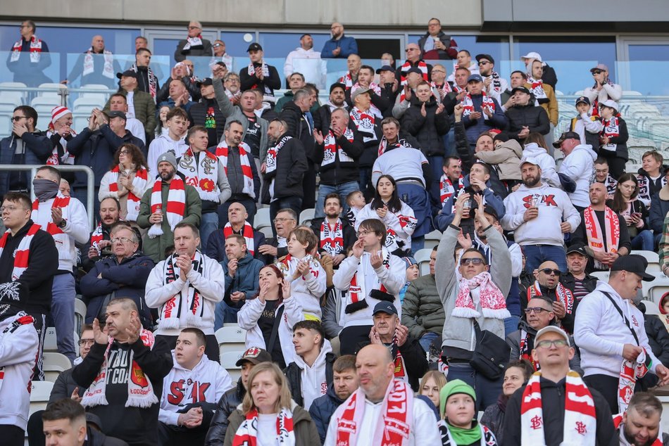 Łódź. Kibice na meczu ŁKS Łódź z Ruchem Chorzów. Byłeś/aś? Znajdź się w galerii!