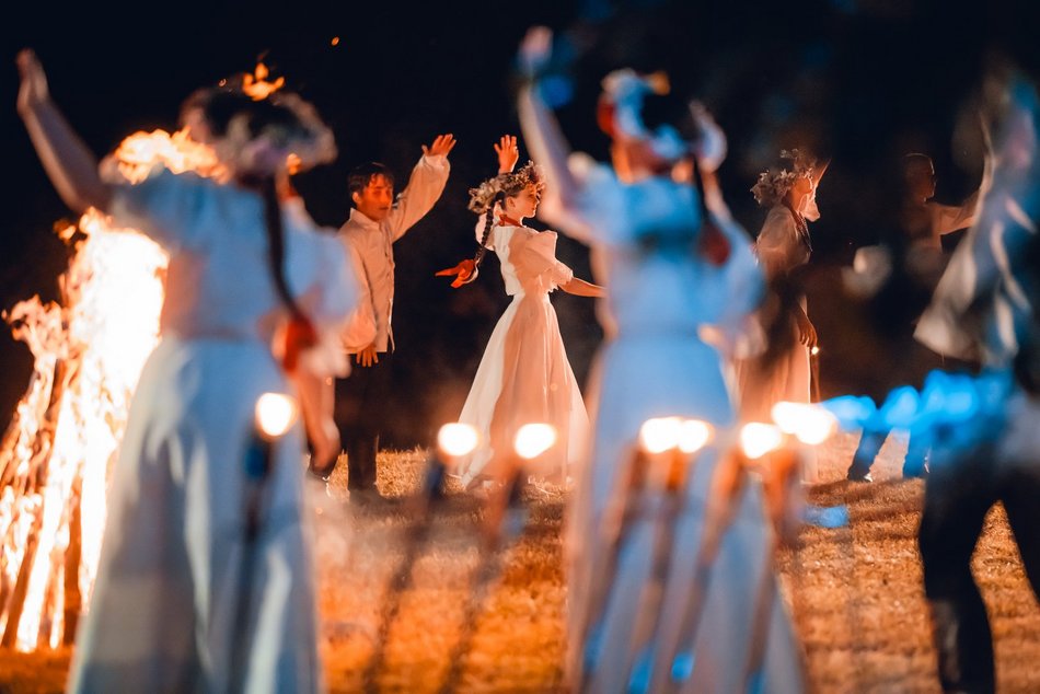 Łódź. Noc Świętojańska w Ogrodzie Botanicznym w Łodzi. Pełno magii, tańca i niezwykłych rytuałów