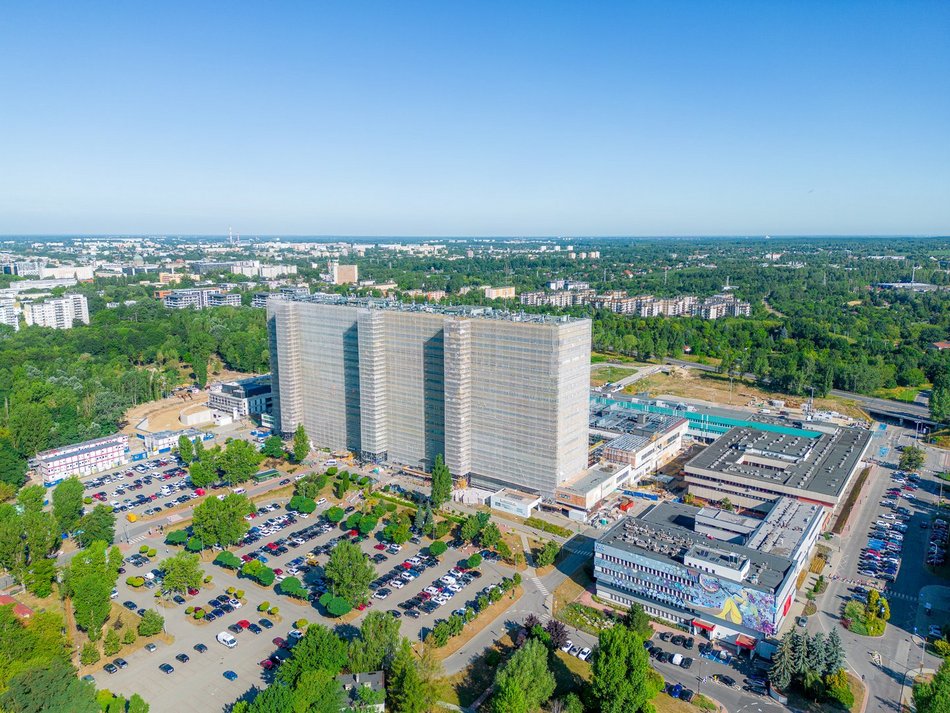 budynek szpitala widziany z góry