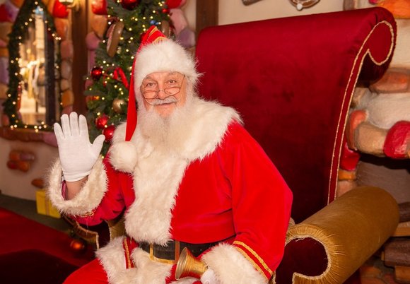 Łódź. Mikołaj w Łodzi do wynajęcia nie tylko na Wigilię. Sprawdź ceny na urodziny, bankiety i eventy