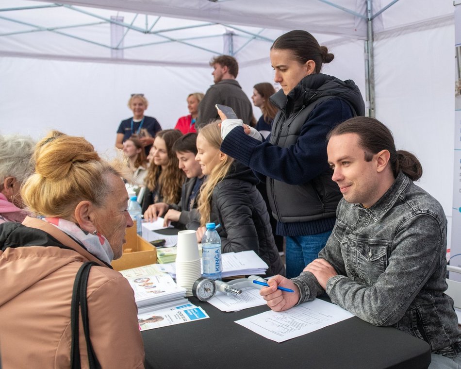 Łódź. Senioralia 2025 w Łodzi rozpoczęte! Masa atrakcji i świetna zabawa w Manufakturze