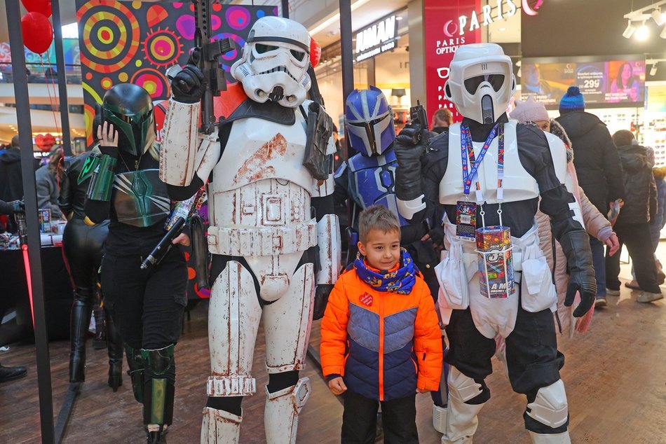 Łódź. Moc atrakcji w Manufakturze na WOŚP 2026 w Łodzi! Wikingowie, strażacy, pokazy i więcej