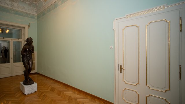 Salonik pistacjowy w Muzeum Miasta Łodzi świeżo po remoncie. Zobacz go z biletem za pół ceny!