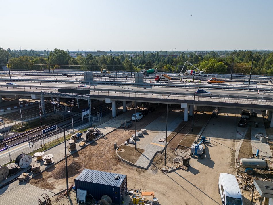 Otwarcie przystanku Łódź Zarzew pod wiaduktami na Przybyszewskiego