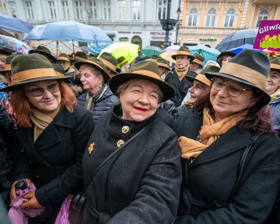 Łódź. Ogólnopolski Zjazd Krystyn! Piotrkowską przeszły setki imienniczek z całej Polski
