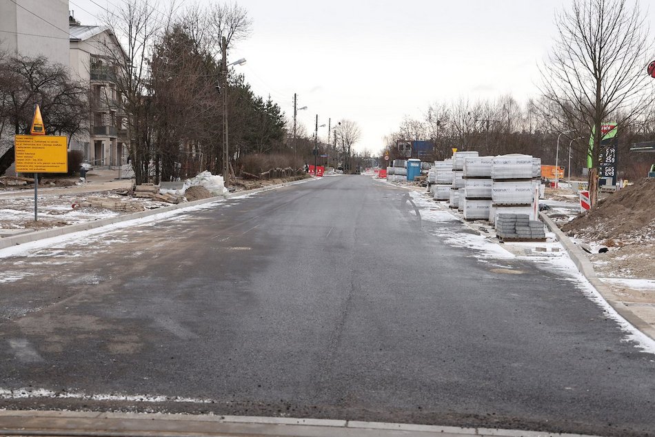 Łódź. Zimowe remonty ulic w Łodzi. Gdzie trwają prace, a gdzie ogłoszono przerwę technologiczną?