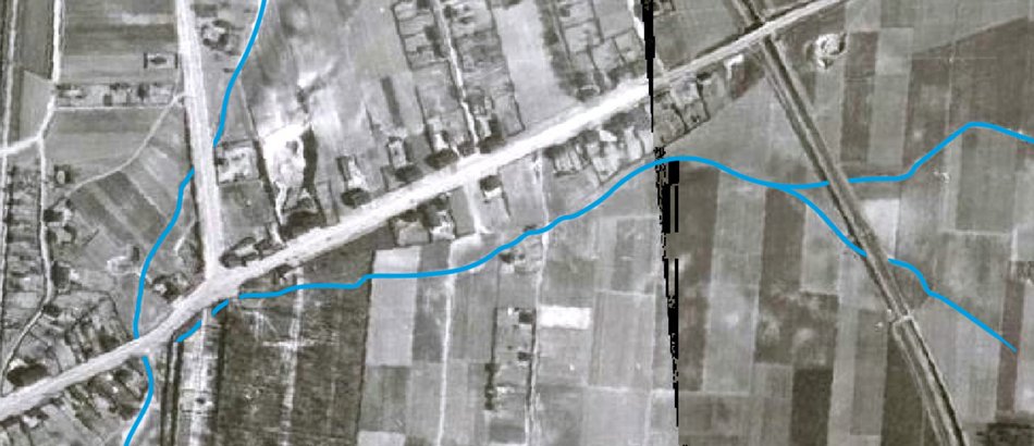 Dopływ Łódki widoczny jest na zdjęciach lotniczych z 1942 roku.
