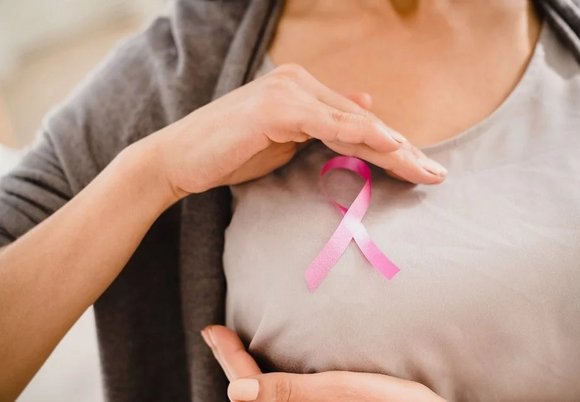 [Translate to Ukraiński:] Bezpłatna mammografia w Łodzi. Gdzie i kiedy można wykonać badanie?