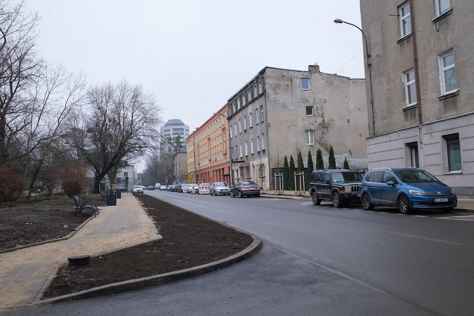 Łódź. Koniec remontu Organizacji WiN w Łodzi. Powrót ruchu, nowa jezdnia i chodniki