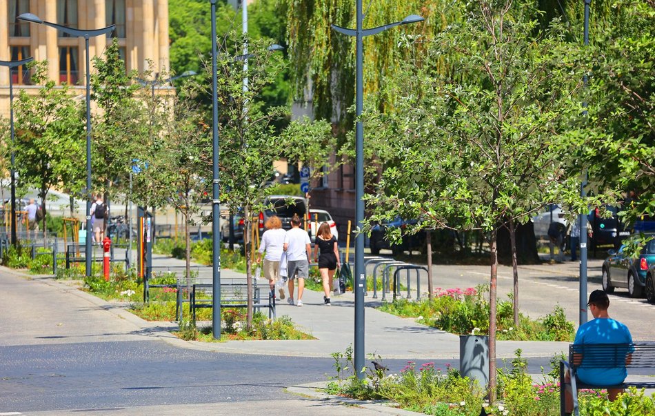 Łódź. TOP 13 najpiękniejszych skwerów i pasażów w Łodzi. Siądź i odpocznij sobie!