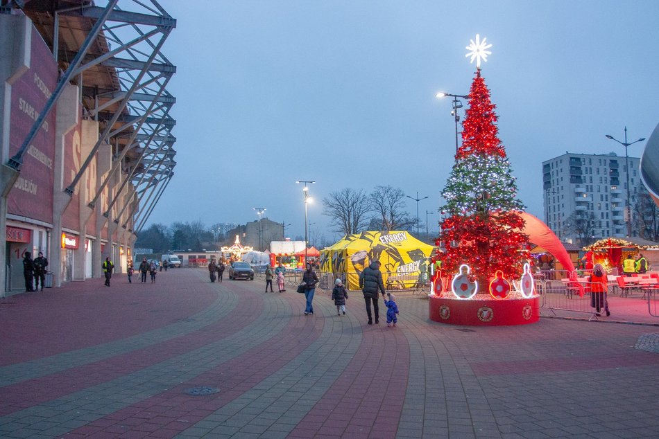 Łódź. Święta w Sercu Łodzi. Dołącz do jarmarku pod stadionem Widzewa Łódź