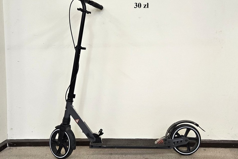 Łódź. Aukcja Biura Rzeczy Znalezionych