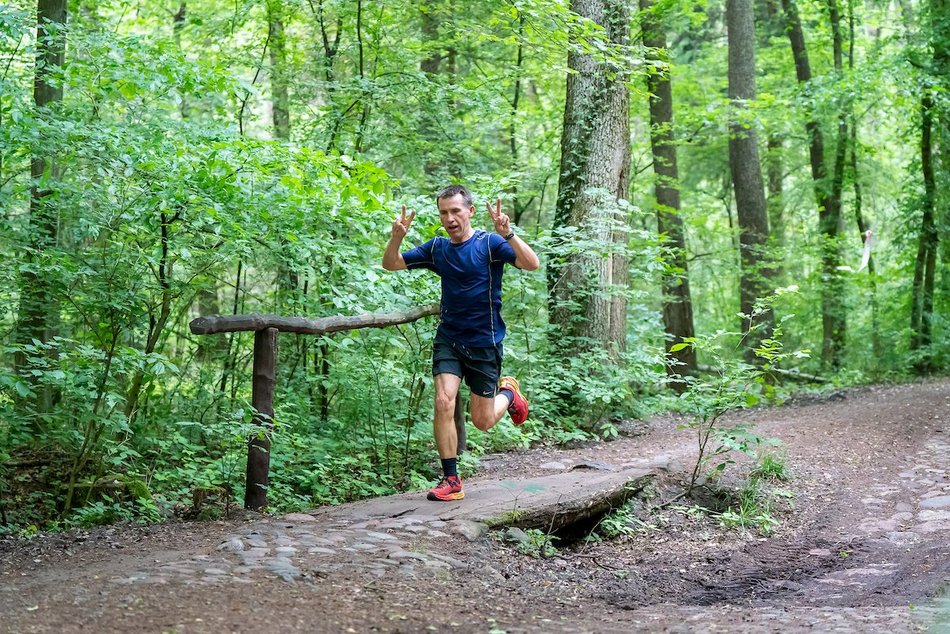 Łódź. Parkrun w Lesie Łagiewnickim w Łodzi. Brałeś udział w biegu? Znajdź się na zdjęciach!