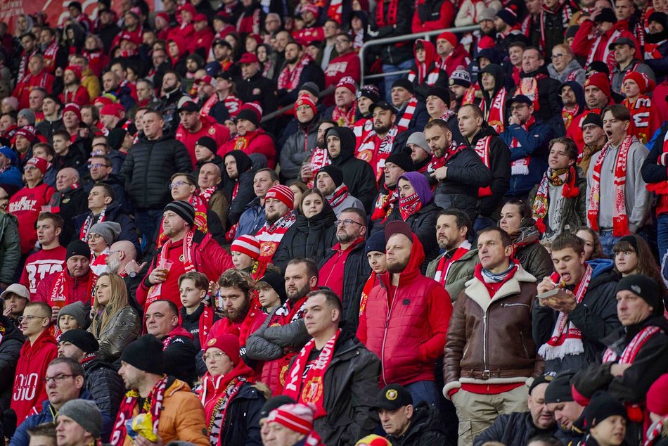 Kibice na meczu Widzewa Łódź z Jagiellonią Białystok