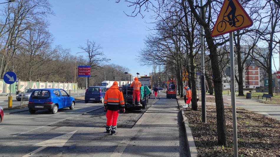 Remont cząstkowy ul. Krzemienieckiej