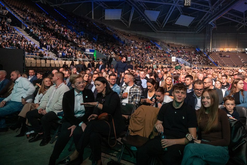 Łódź. Huczny jubileusz BIO-GEN w Łodzi. Wśród gości Robert Lewandowski i Michał Żebrowski