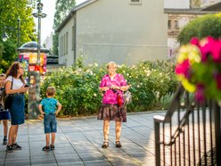 Łódź. Jazzowe Wtorki w Łodzi. Youth Jazz Band wystąpił w Pasażu Róży