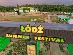 Łódź. Miasteczko festiwalowe gotowe na Łódź Summer Festival 2025. Te zdjęcia mówią wszystko! [ZDJĘCIA]