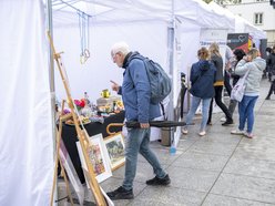 Piknik bez barier na Starym Rynku w Łodzi. Cenne informacje dla osób z niepełnosprawnościami
