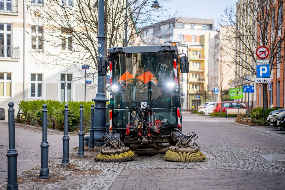 Łódź. Łódzki Zakład Usług Komunalnych idzie na zakupy! Będzie nowy sprzęt za kilka milionów!