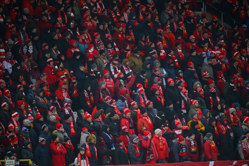 Łódź. Kibice na meczu Widzewa Łódź z Jagiellonią Białystok
