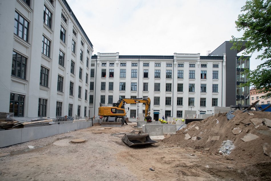 Fabryki przy ul. Sienkiewicza 61 i 63 - remont