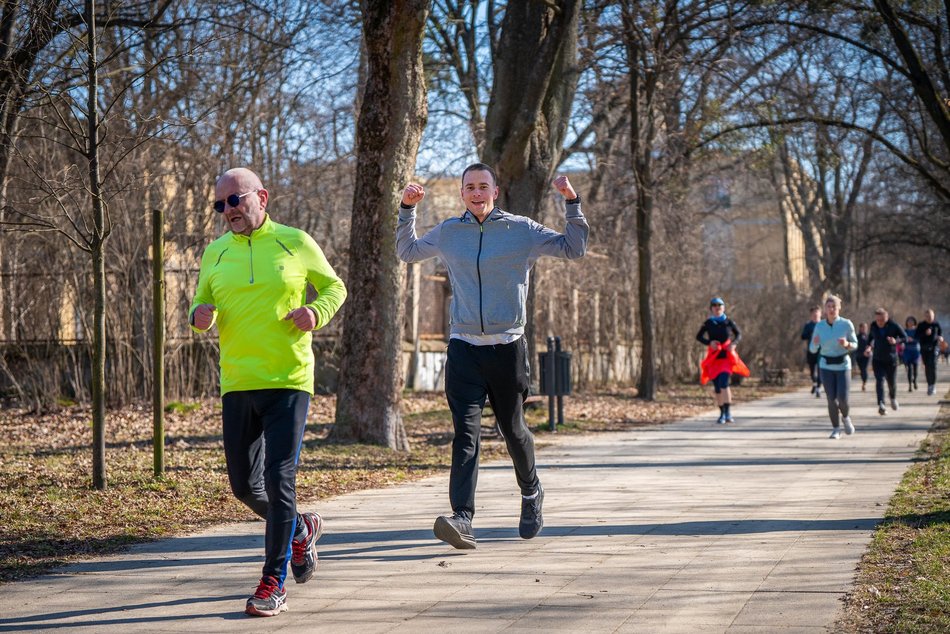 Łódź. Parkrun w Parku Poniatowskiego w Łodzi. Brałeś udział w biegu? Znajdź się na zdjęciach!