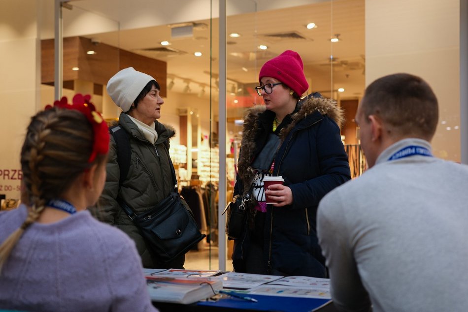 Łódź. WOŚP 2026 w Łodzi wystartował w Manufakturze! Zobacz te wspaniałe motocykle i bolidy