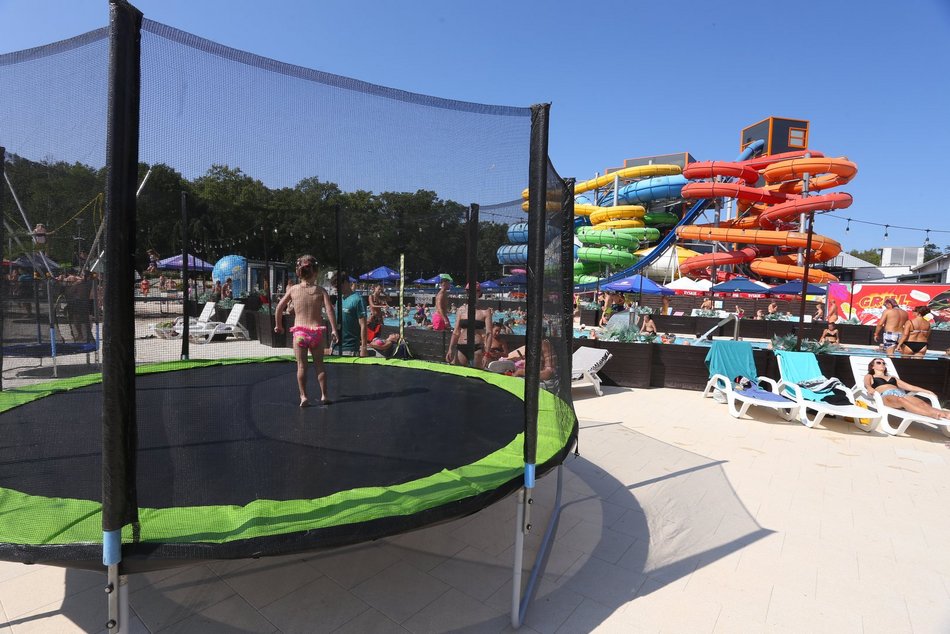 Wyskocz na trampoliny w Aquaparku Fala w Łodzi!