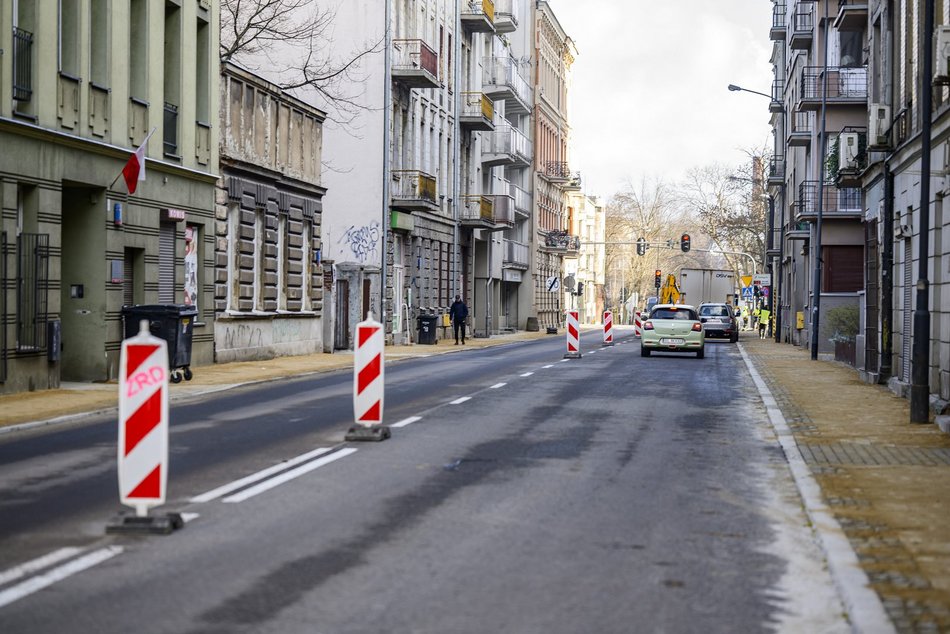 Radwańska w Łodzi otwarta dla ruchu. Nowa nawierzchnia oraz chodniki