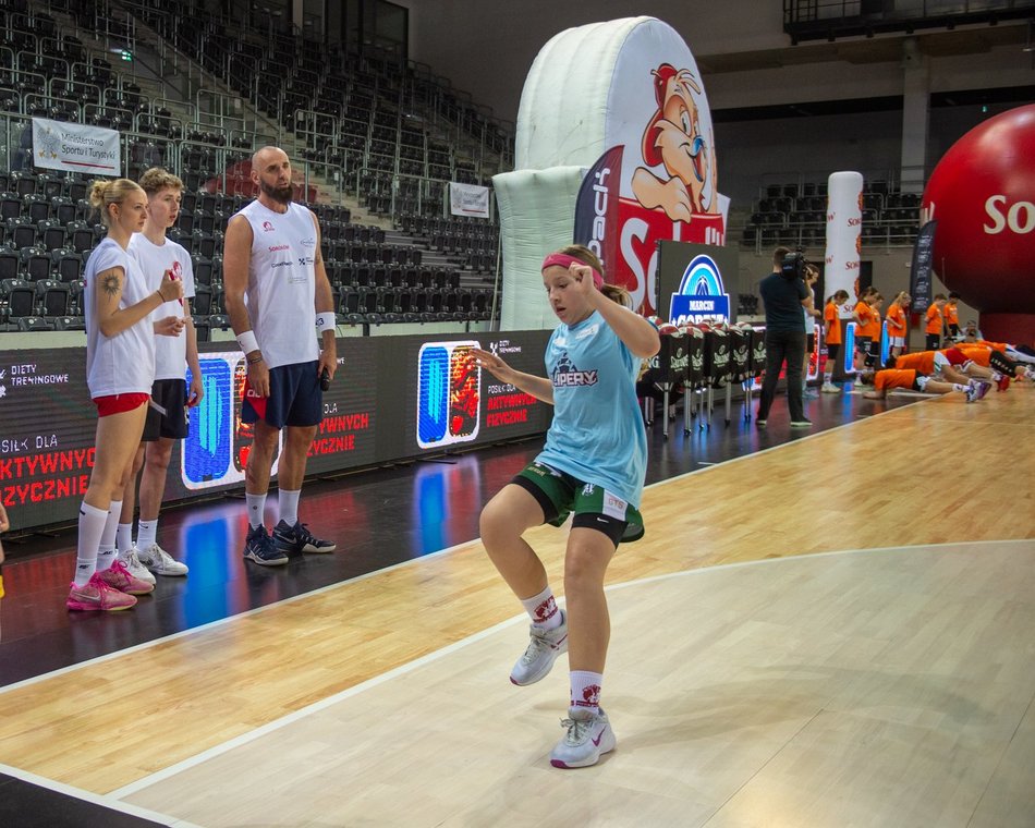 Marcin Gortat Camp w Łodzi kolejny raz przeszedł do historii. Zobacz, jak trenowały dzieci!