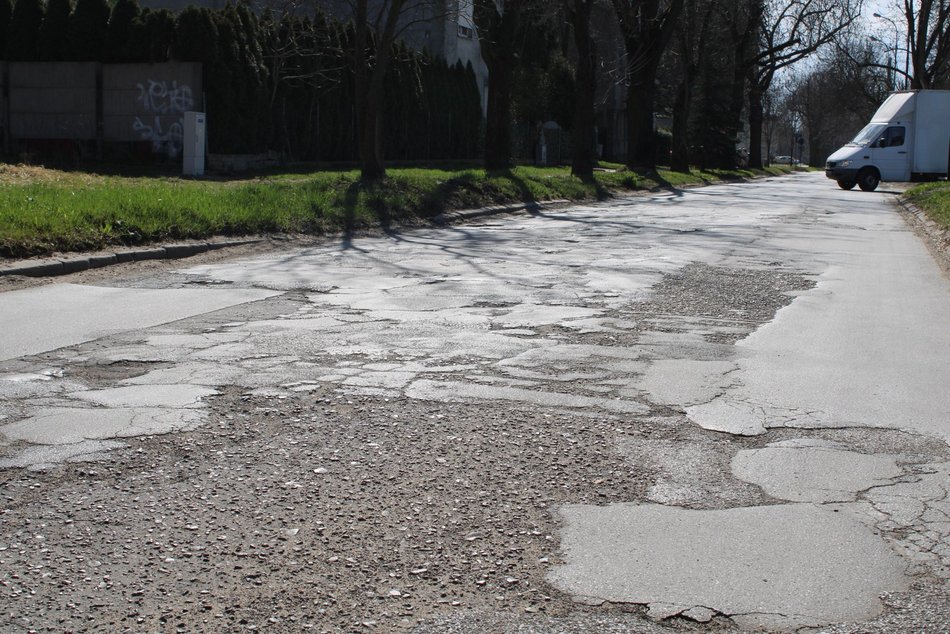 Łódź. Startuje remont Łęczyckiej w Łodzi. Dwa etapy prac, aby zredukować utrudnienia