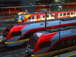 Pociągiem ŁKA i Polregio po Łodzi jak tramwajem! Sprawdź, jakie to proste!