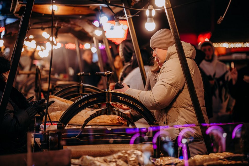 Łódź. Jarmark w Manufakturze w Łodzi tętni życiem. Tam poczujesz świąteczną atmosferę!