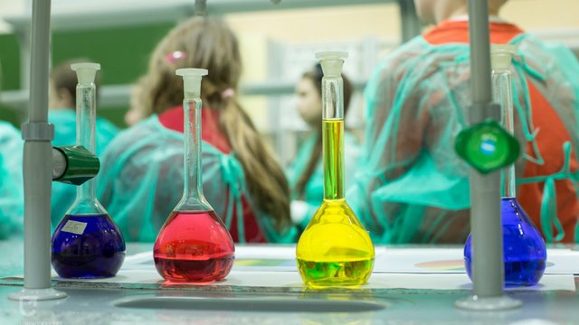 Noc Biologów na Uniwersytecie Łódzkim. Poznaj kulisy pracy naukowców!