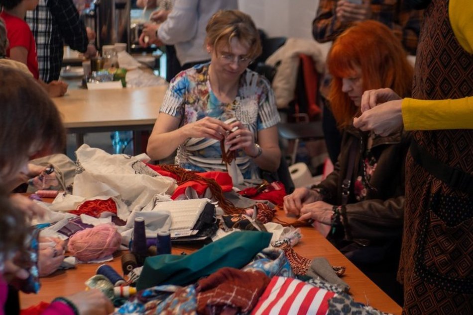 Łódź. Wpadnij na Piknik Różnorodności w Łodzi! Warsztaty tworzenia lalek, łucznictwo, tatuaże z henny i więcej