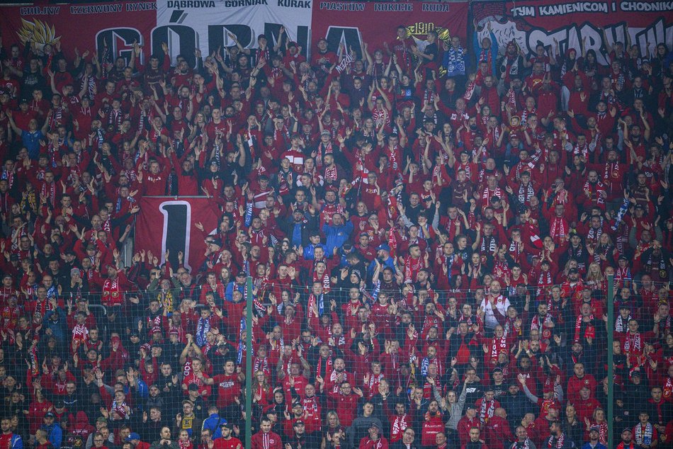 Kibice na meczu Widzewa Łódź z Górnikiem Zabrze