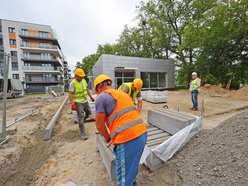 Łódź. Nowy pawilon handlowy przy Górniczej w Łodzi. Budowa na Bałutach nie zwalnia tempa