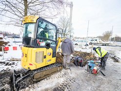 Łódź. Remont Szczecińskiej pomimo niekorzystnej pogody