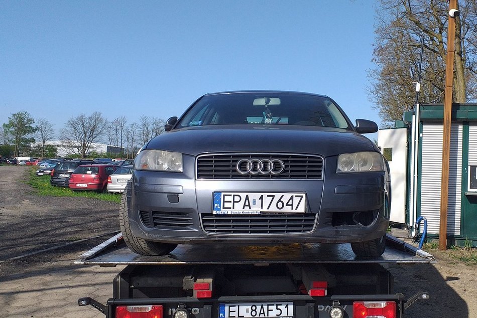 Łódź. Auta z miejskiego parkingu w Łodzi na sprzedaż