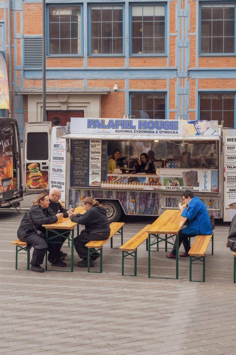 Foodrucki w EC1 Łódź